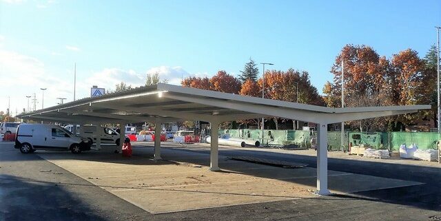 Marquesinas de aparcamiento para Ahorramás en Torrejón.